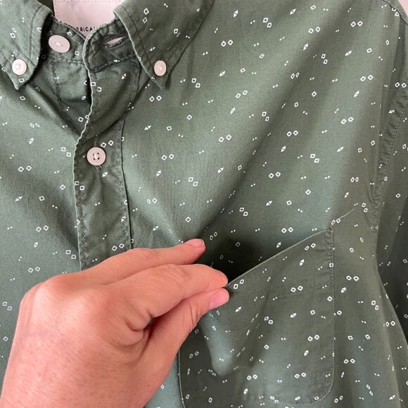 American Eagle Men Sz L Button Up Shirt Green Geometric Long Sleeve Standard Fit - Picture 4 of 8